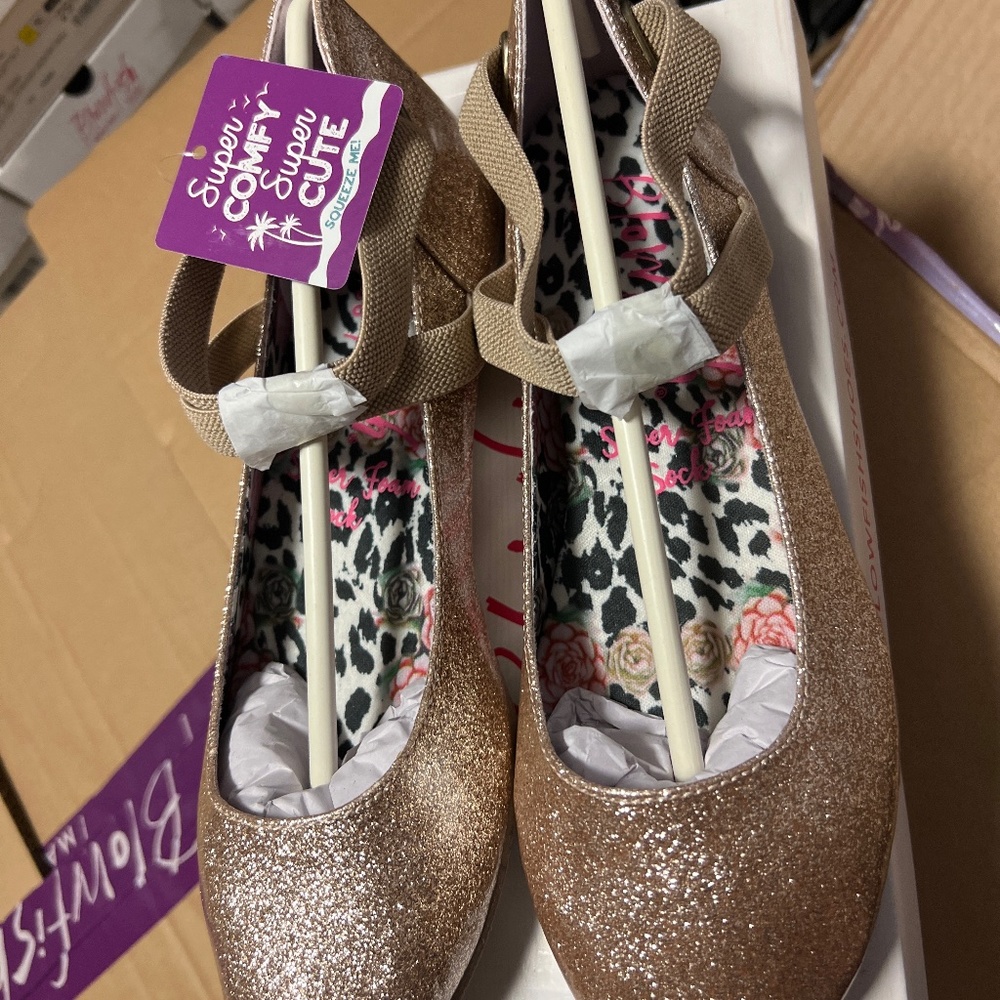 Blowfish Gold sparkle ballet flat youth girl